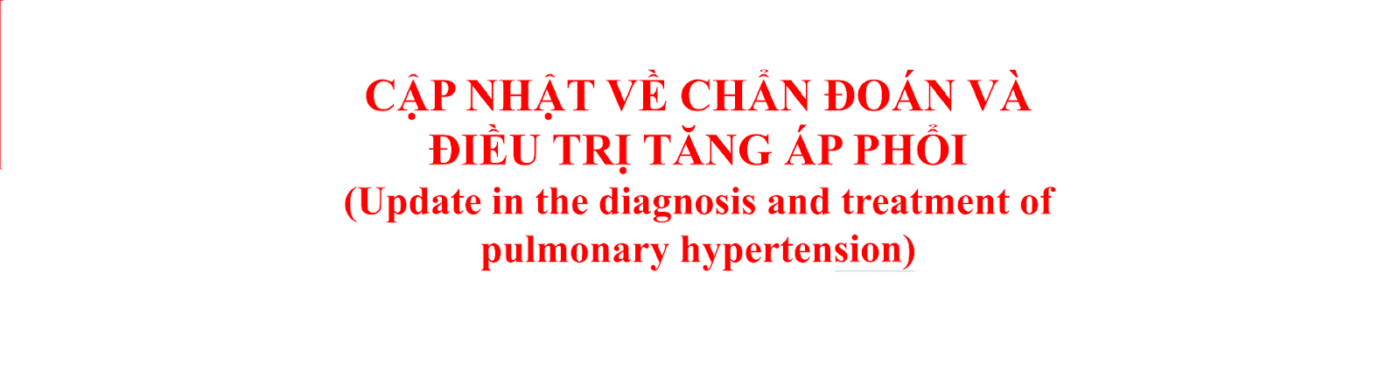 Bác sĩ đang xem xét tài liệu chẩn đoán và điều trị tăng áp phổi